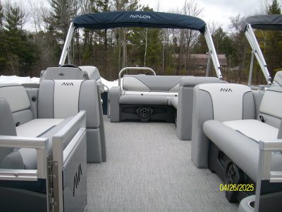 2025 23' Vent 85 115hp Yamaha