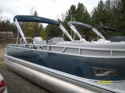 2025 23' Vent 85 115hp Yamaha